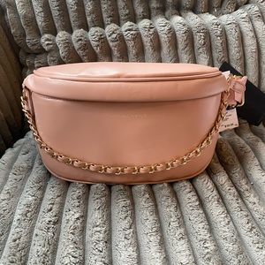 NWT Kendall & Kylie nude belt bag